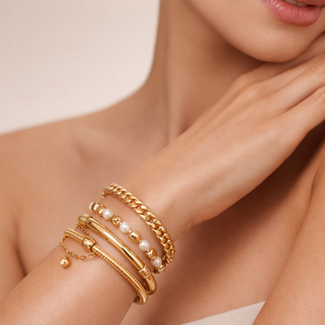 Veluxia women Bracelets Collections