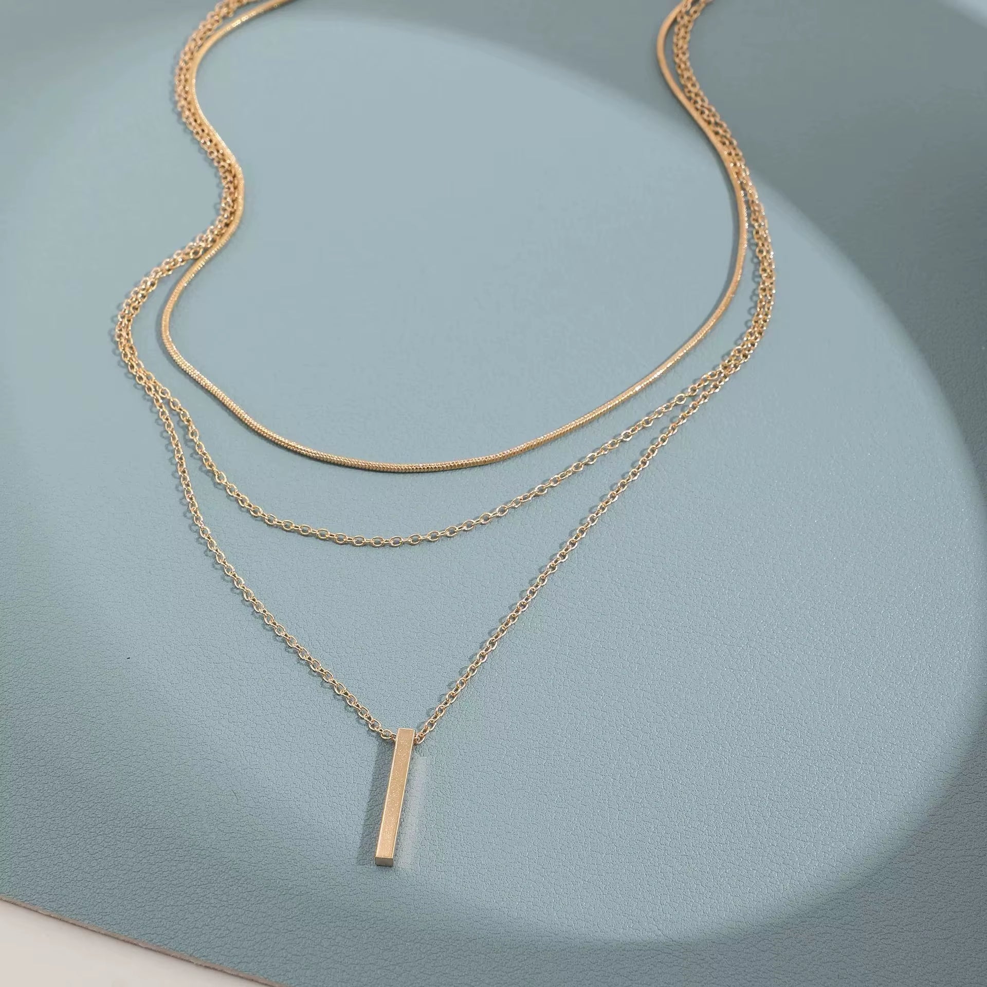 Layered Bar Pendant Necklace
